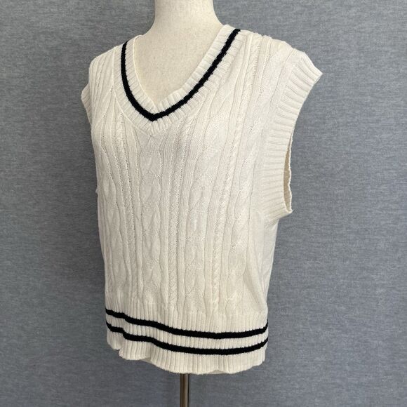 H&M Divided Cable Knit Sweater Vest Size S Preppy Tenniscore Academia Oversized - Picture 3 of 10